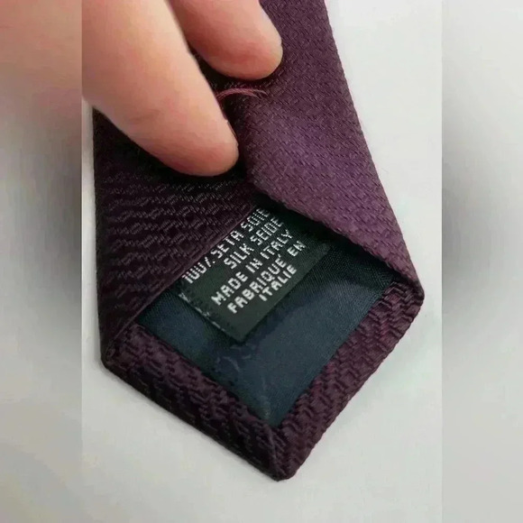 ARMANI COLLEZIONI 100% Silk Necktie Maroon Red Handmade Formal Office Prof - Picture 3 of 15